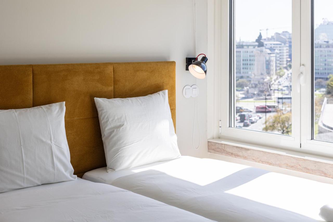 Home Out Marques Suites