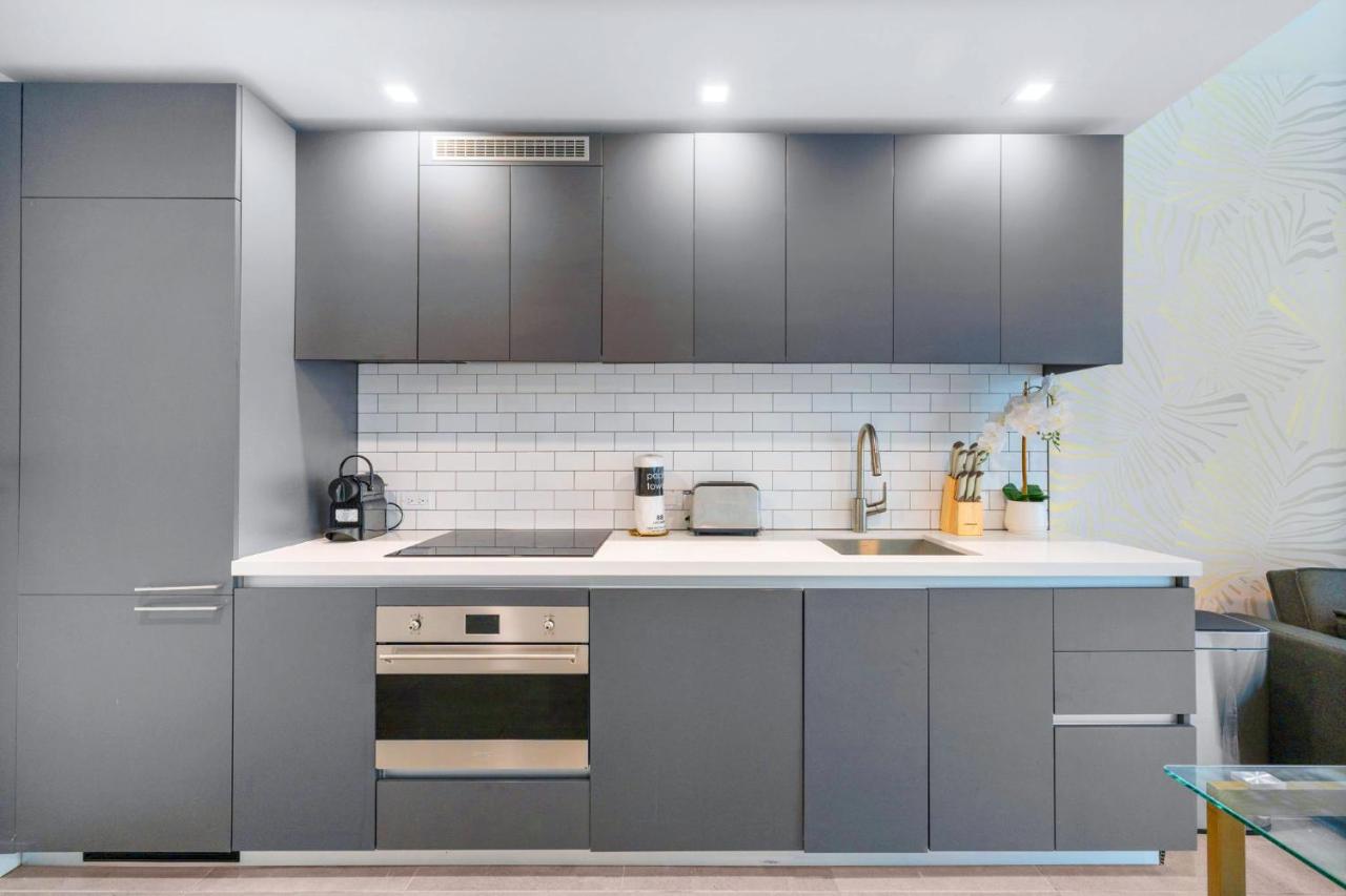 Modern Comfort by the Beautiful Bay - 4