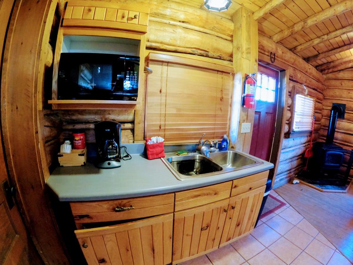Arrowhead Cabins of Grand Lake — photo 10
