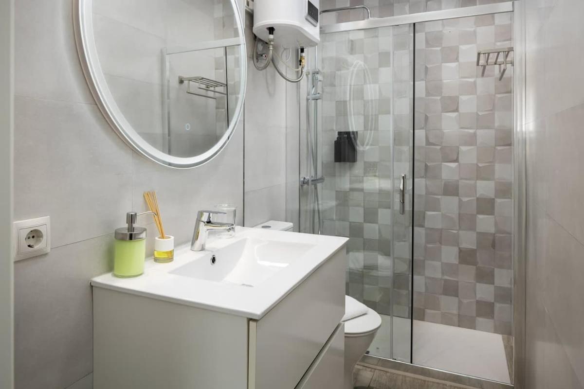 Your Urban Retreat in the City Center - 3