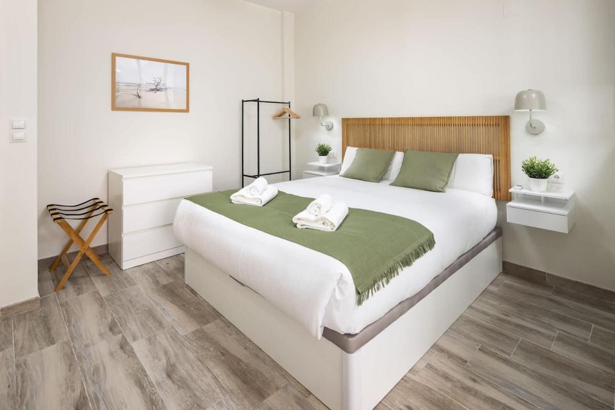 Your Urban Retreat in the City Center - 5