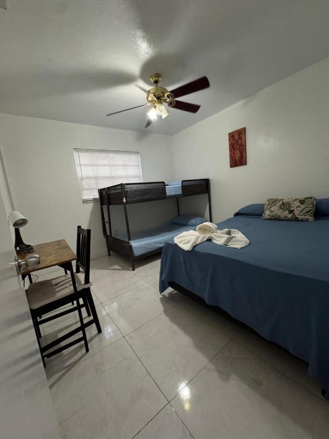 Layover Miami International Airport - 2