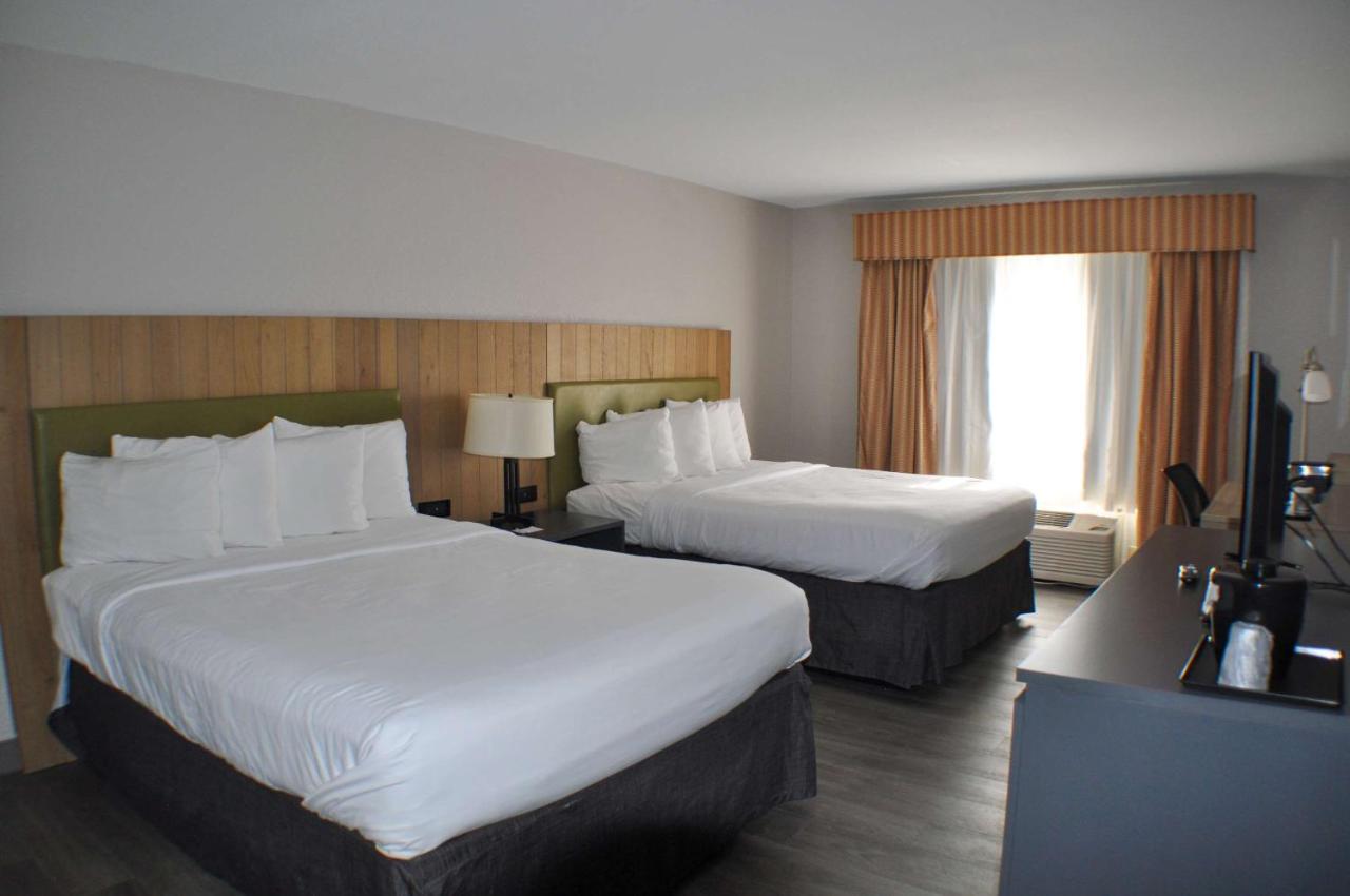 Country Club Motel — photo 9