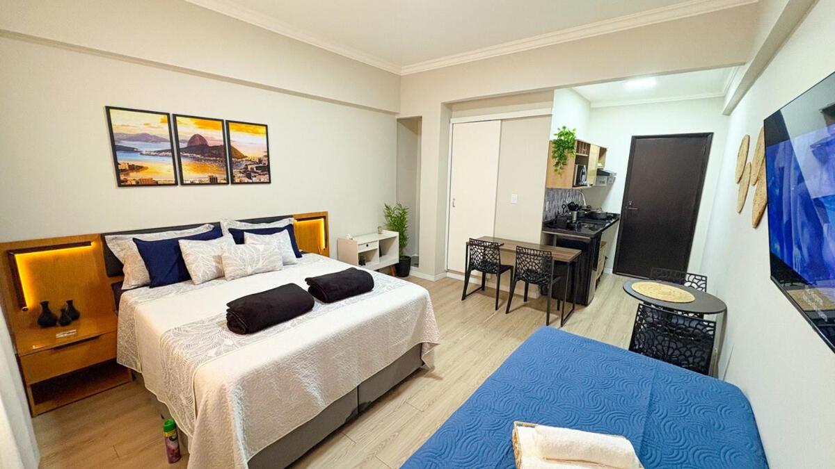 Flat Premium a 500m do aeroporto Santos Dumont & Consulados - 2