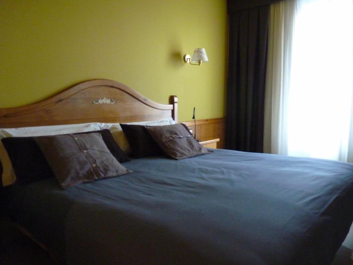 Petit Hotel photo
