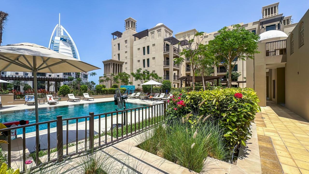 Spacious 3BR in Lamtara, Burj View - 4