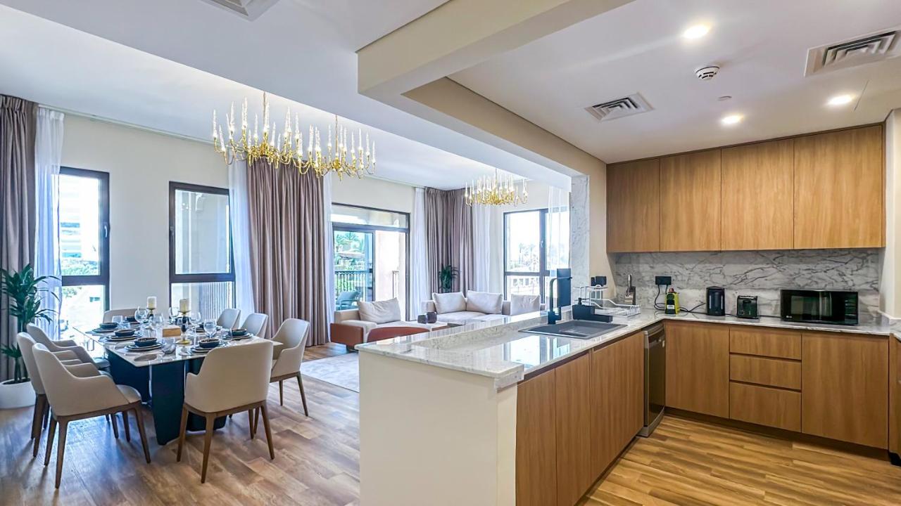 Spacious 3BR in Lamtara, Burj View - 5