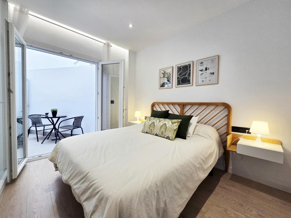 AA Guest - Biznaga Beach Center Eco Apartment - 4