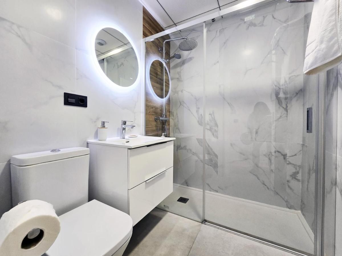 AA Guest - Biznaga Beach Center Eco Apartment - 3