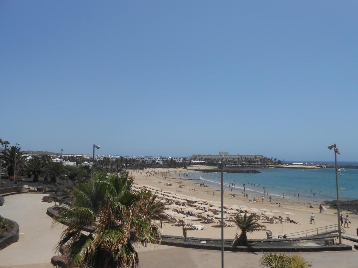 Beach: RealRent Costa Teguise Beach