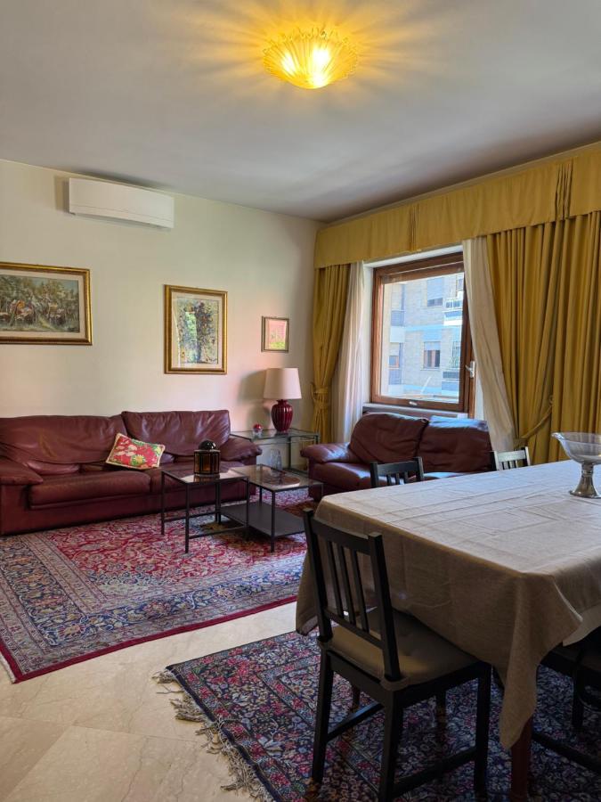 St Peter Rooms with Private Parking by Dama - 4