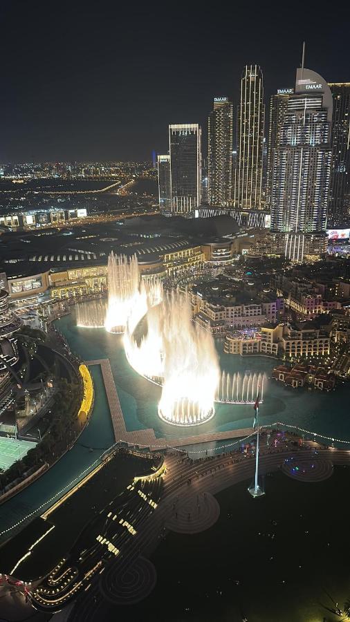 Luxury 4BR Full Burj khalifa & Fountain View, 1Gbps, PS5