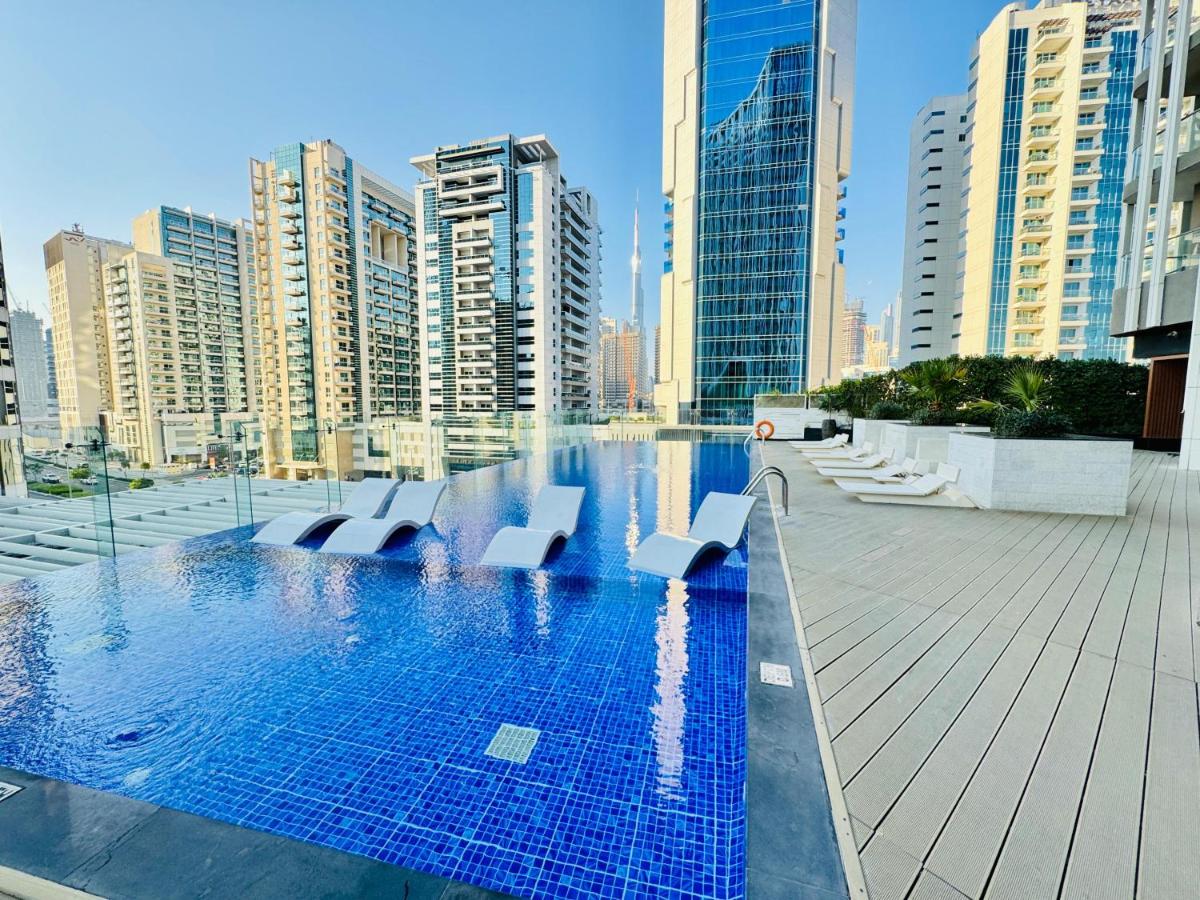 Luxury Studio Bayz By Danube Business Bay Marasi Drive Dubai - 3
