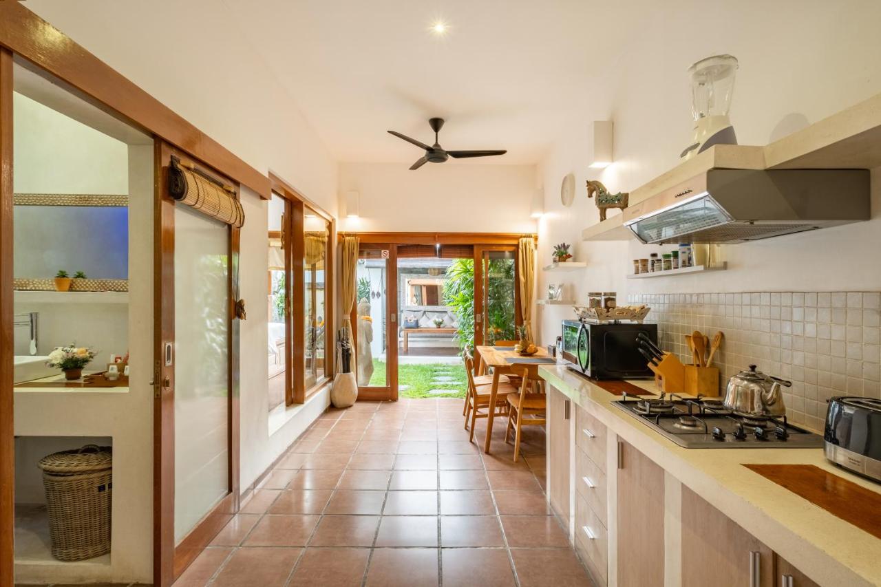 2 Br Villa in Seminyak with private Pool and Parking - 5