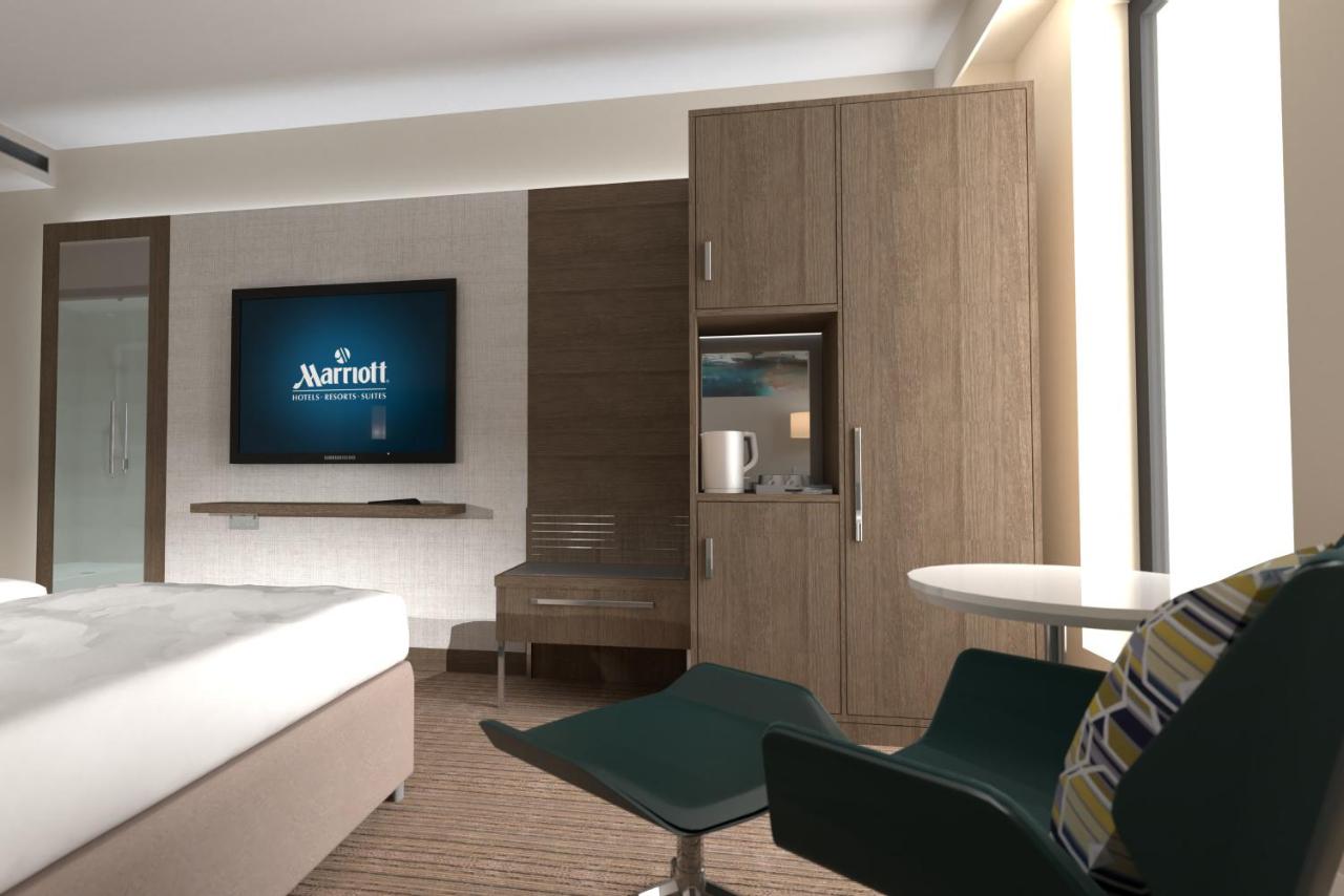 Executive King Room