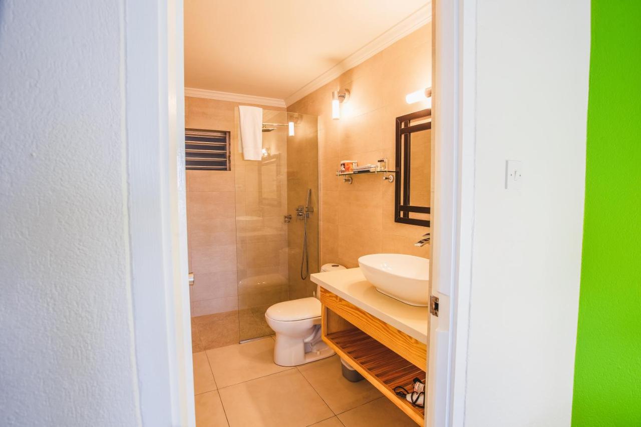 Blue Horizon Hotel - 3