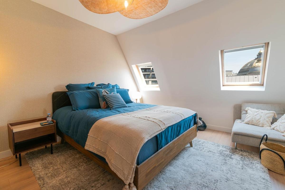 1 Min Opera - AC - Authentic Parisian Experience - 3