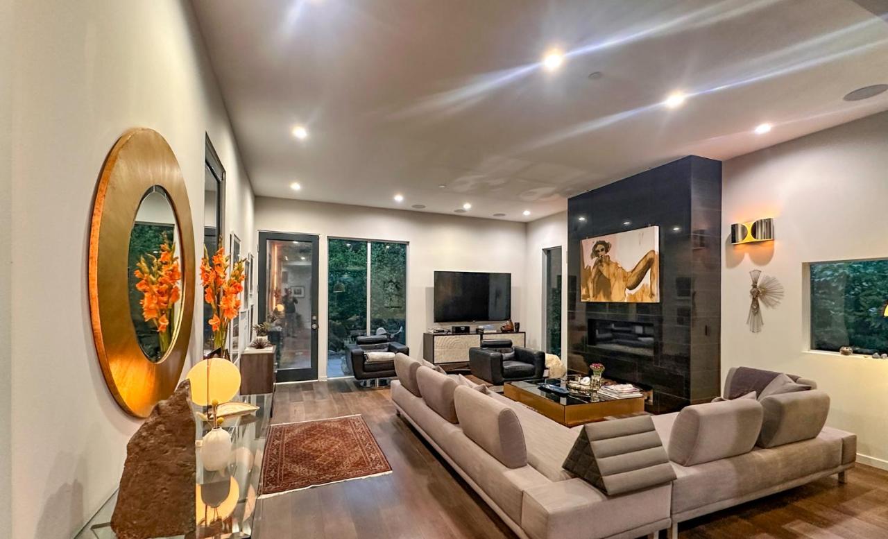 Luxury Living in West Hollywood Modern 3BR Home w Pool & Hot tub