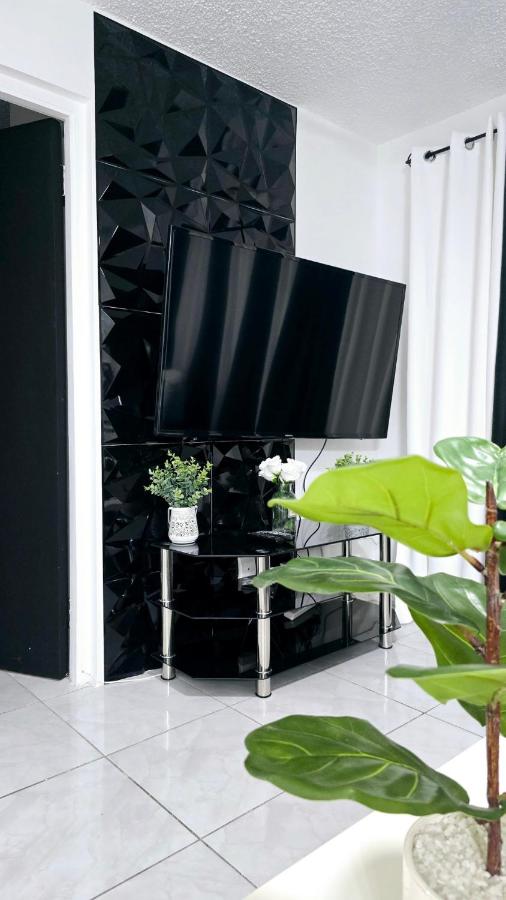 Haven on the Manor - 3