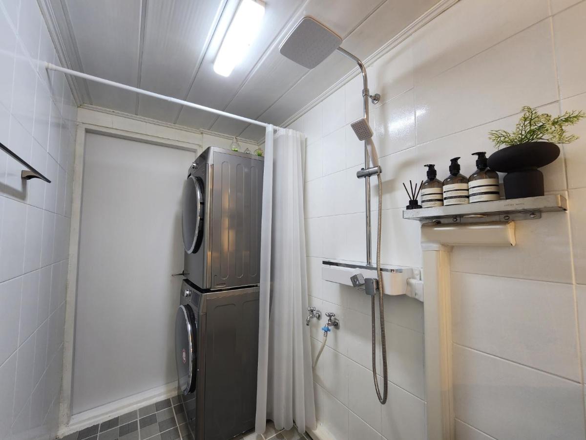 YNNY stay#Big Sale Event#Yeouido#Daebang Station-Line1 and Singil Station-Line1,5 - 4