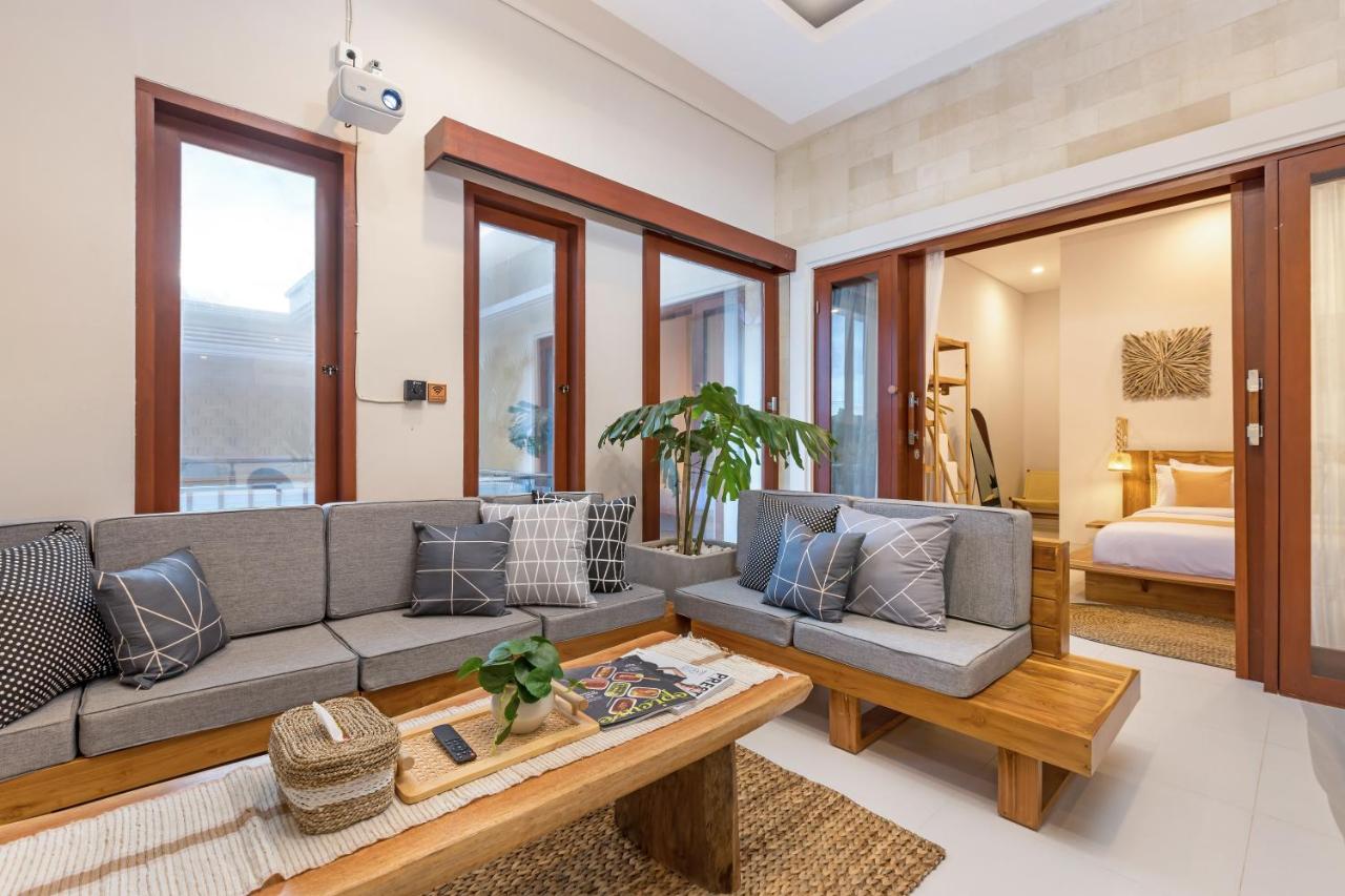 Villa Lavinia - Private Pool Villa - Seminyak Kuta - Double Six Beach - 2