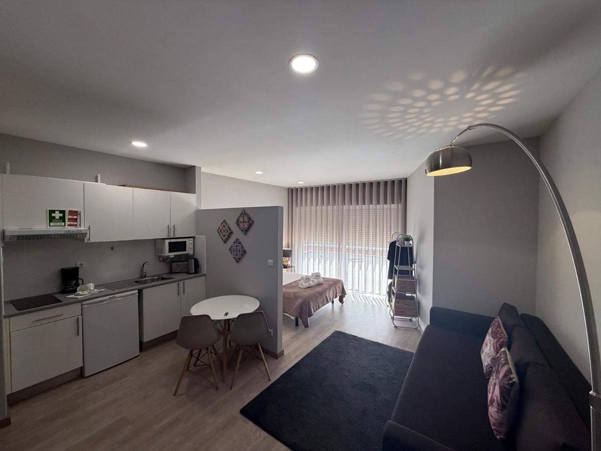 ML Apartments Almada panoramic balcony - 5
