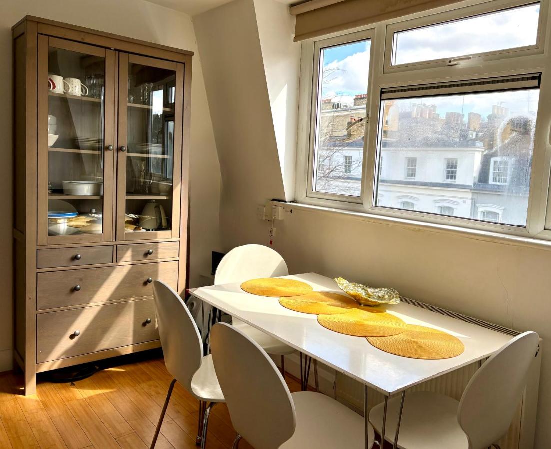 Bright 1 Bedroom Central London - 4
