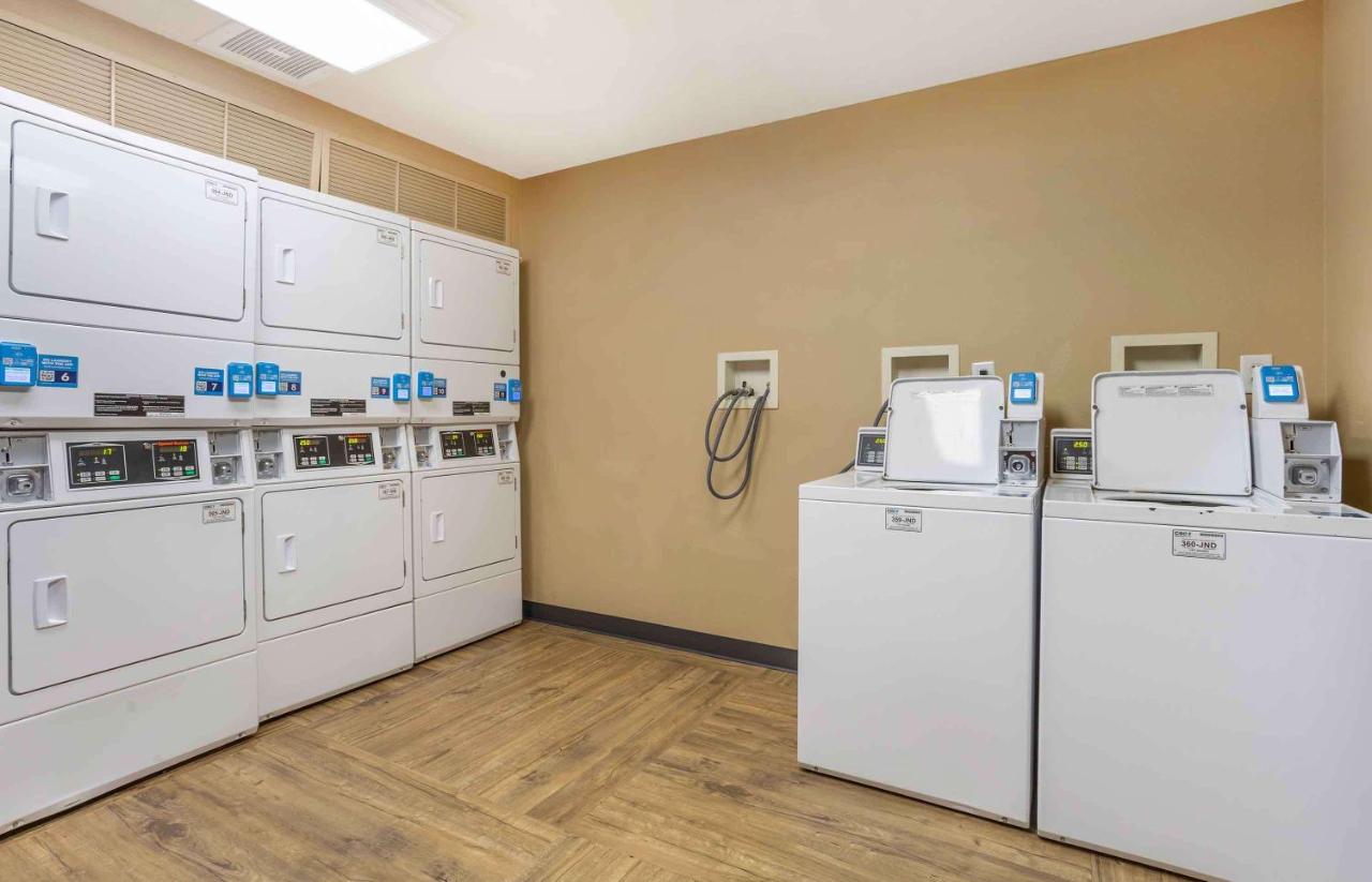 Extended Stay America Suites - Meadowlands - East Rutherford - 4