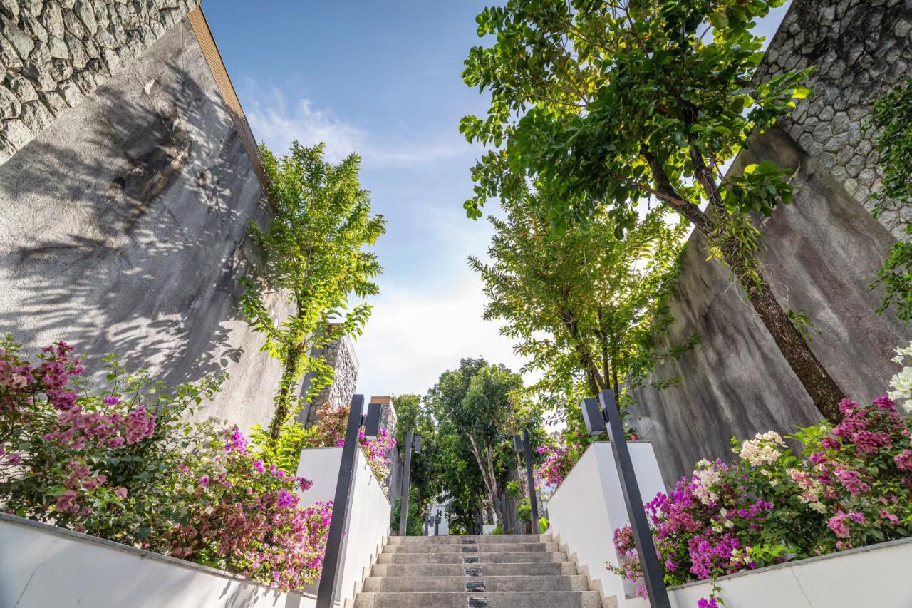 Phuket Moonlit Bay Seaview Resort & Spa - 5