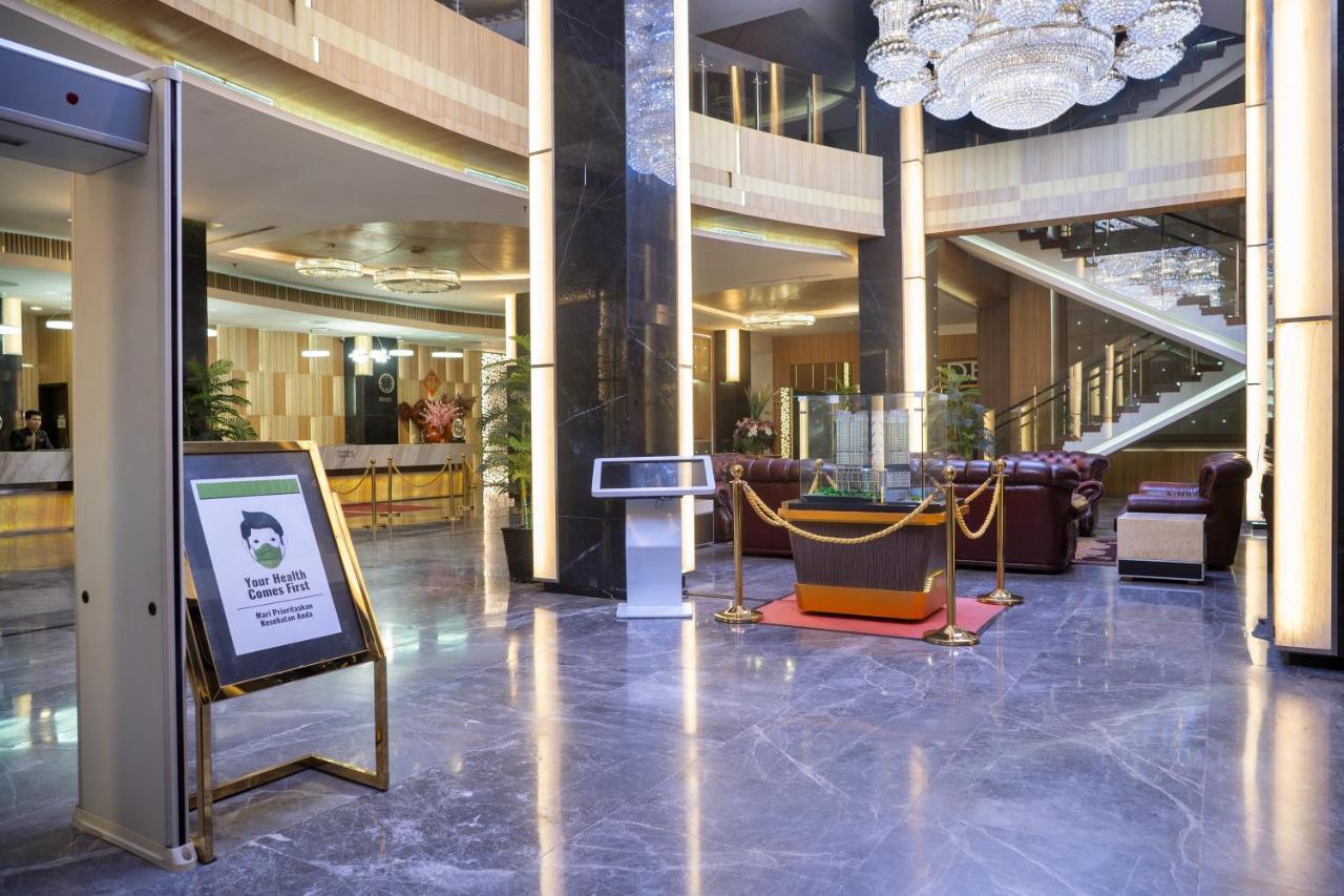 Nagoya Hill Hotel Batam - 4