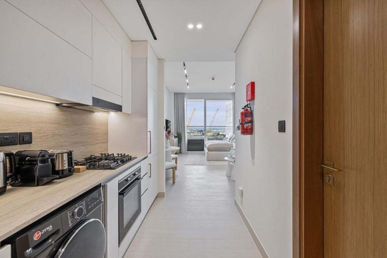 Daniels Studio at Marasi Drive with Canal View - 5