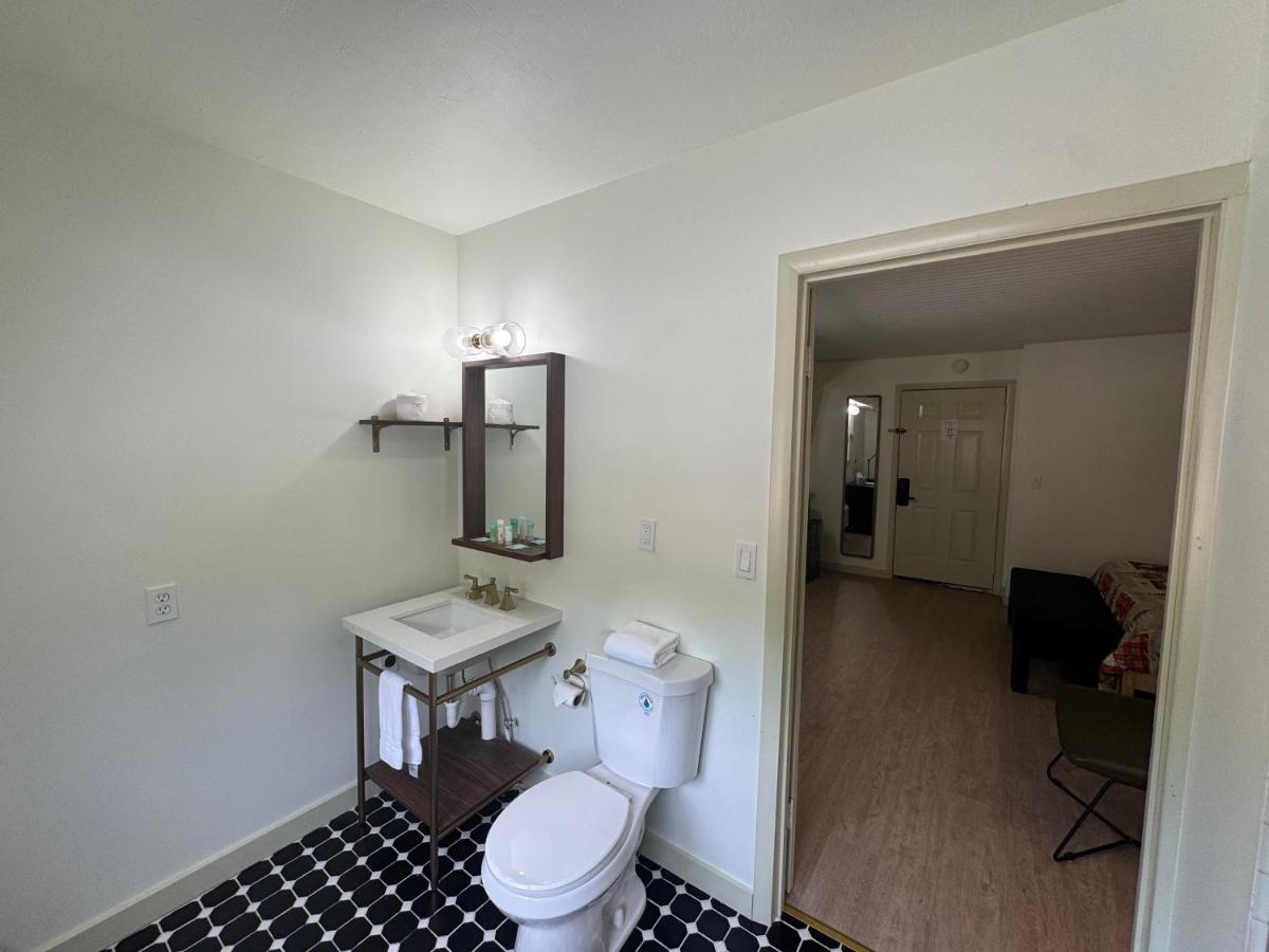 The Lodge at Ski Mountain — photo 8