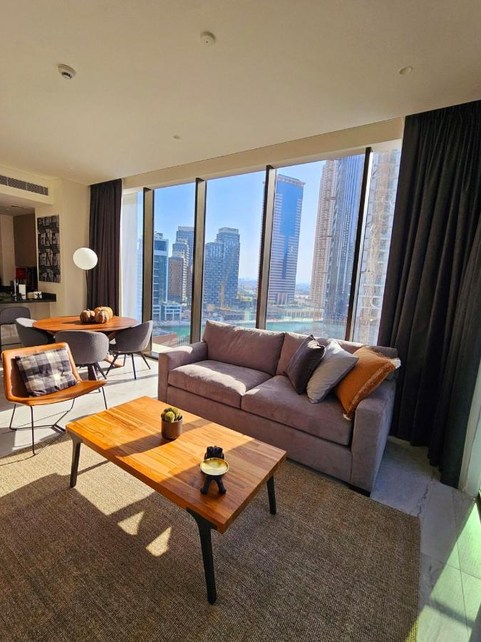 Luxury Fully Furnished One Bedroom - 5