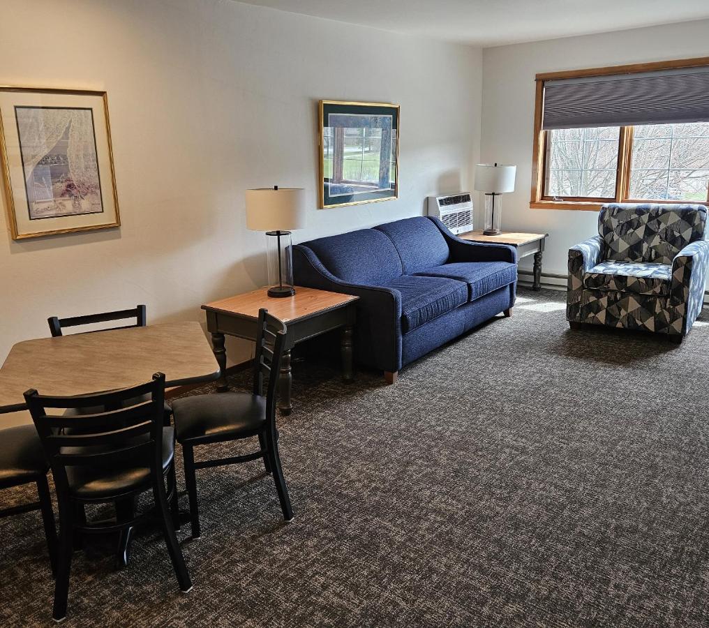 Homestead Suites - Fish Creek — photo 9