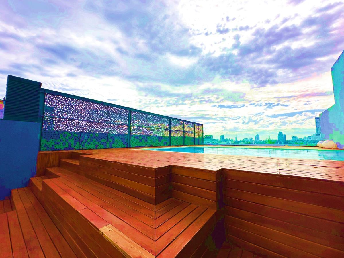 69 Movistar Arena, Geba, Embajada USA cerca de todo