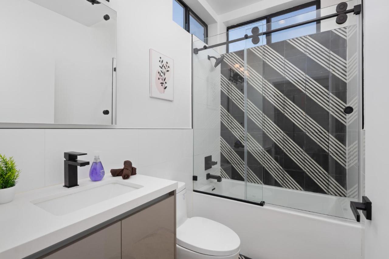 Modern Hollywood Charm - 3