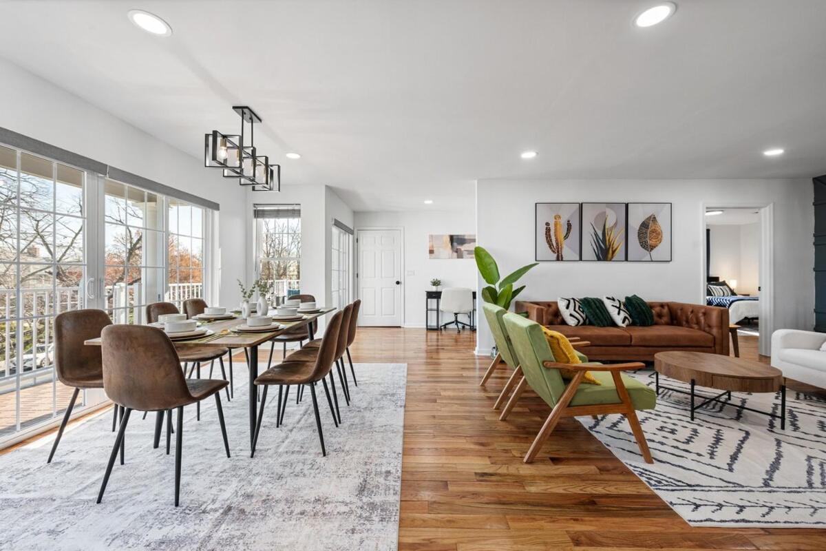 NYC 20min, Sleeps 10, Free Parking, Patio - 4