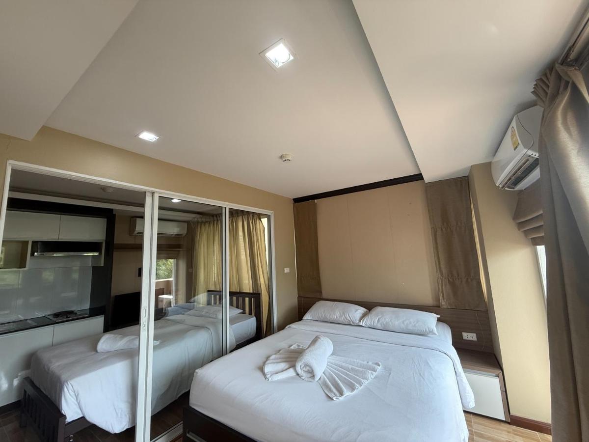 Greenview Ekkamai10 Suite - 4