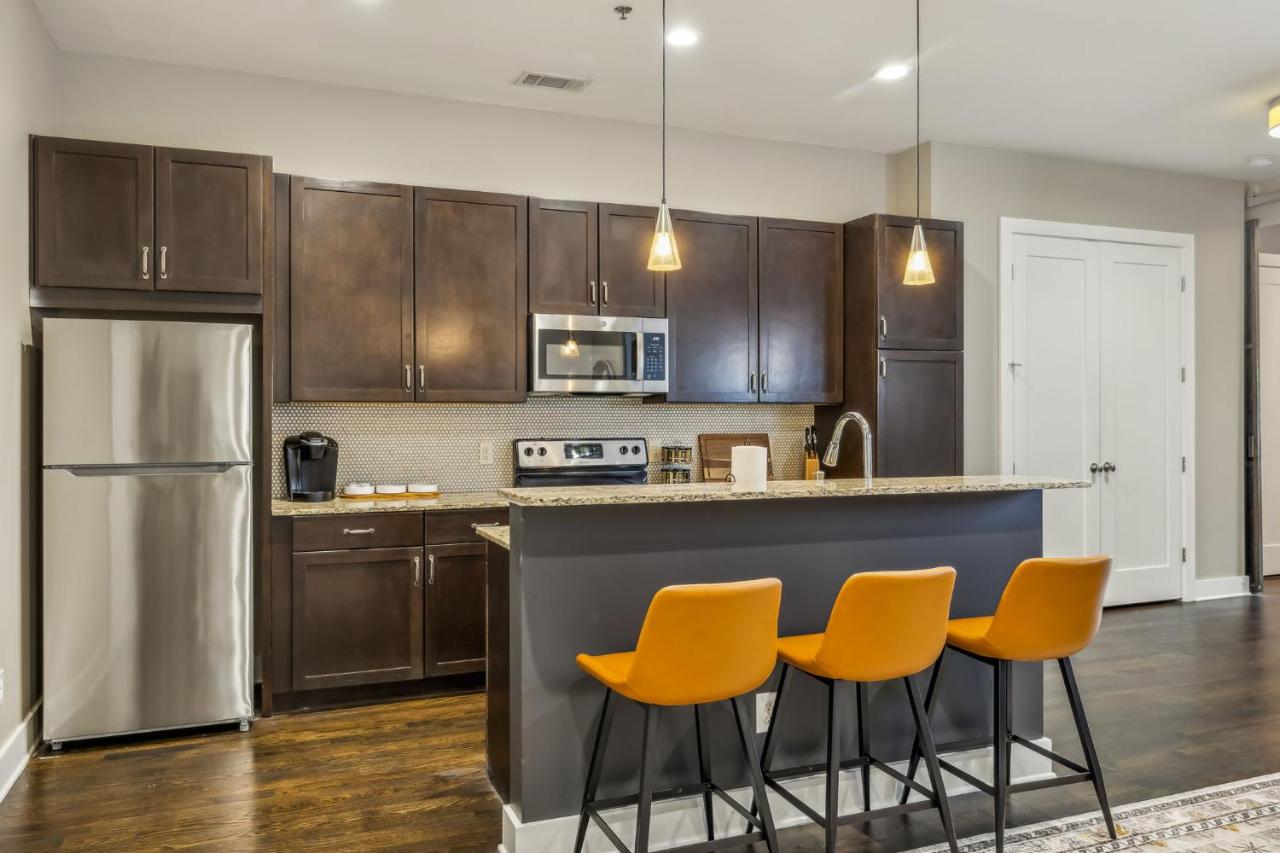 The Tennessee Whiskey in West End-Vandy- Uber to Broadway - 3