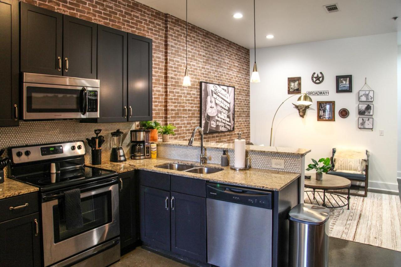 Western World Stay Near Vandy on West End - 2