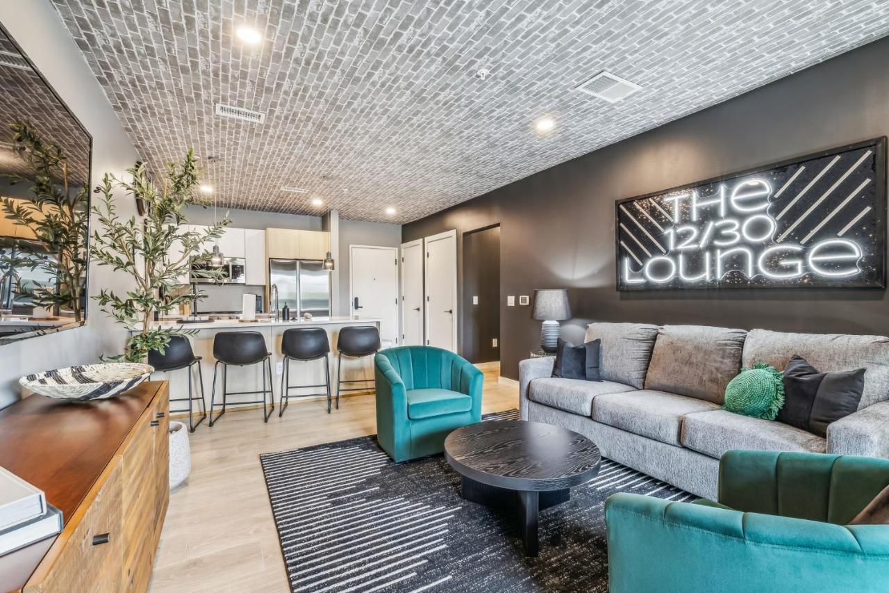 The Twelve Thirty Lounge in Downtown Nashville - 4