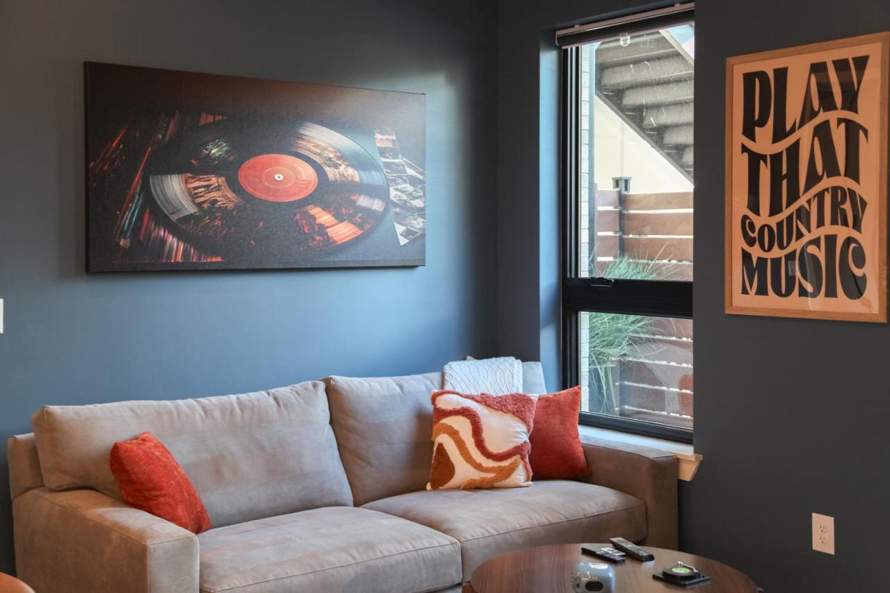 The Sound Wave on Music Row Close to Broadway w Pool - 4