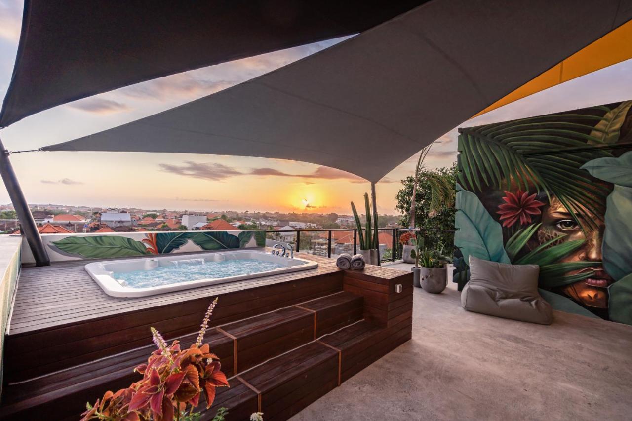 Onyx Beach Hotel - 3