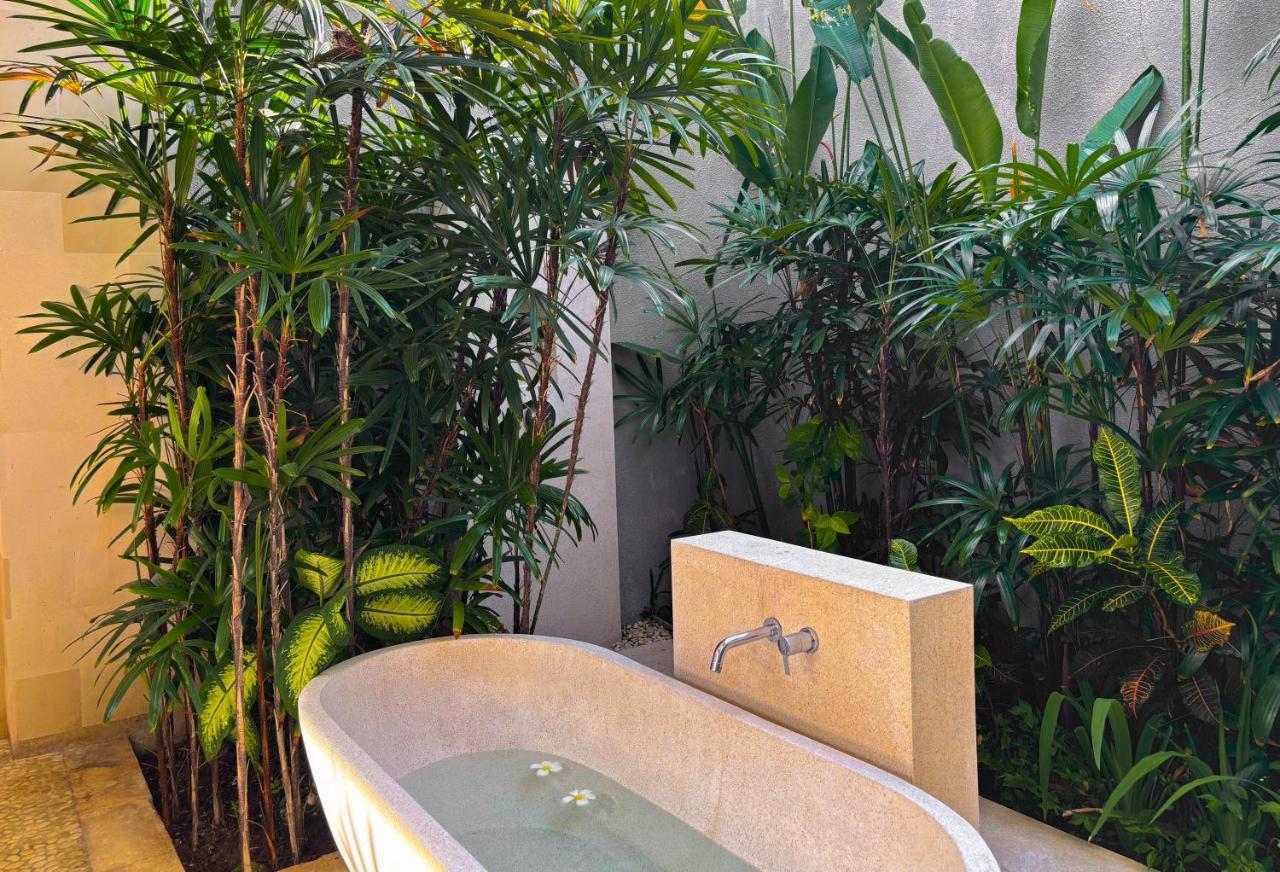 Nyaman Villas Seminyak - 3
