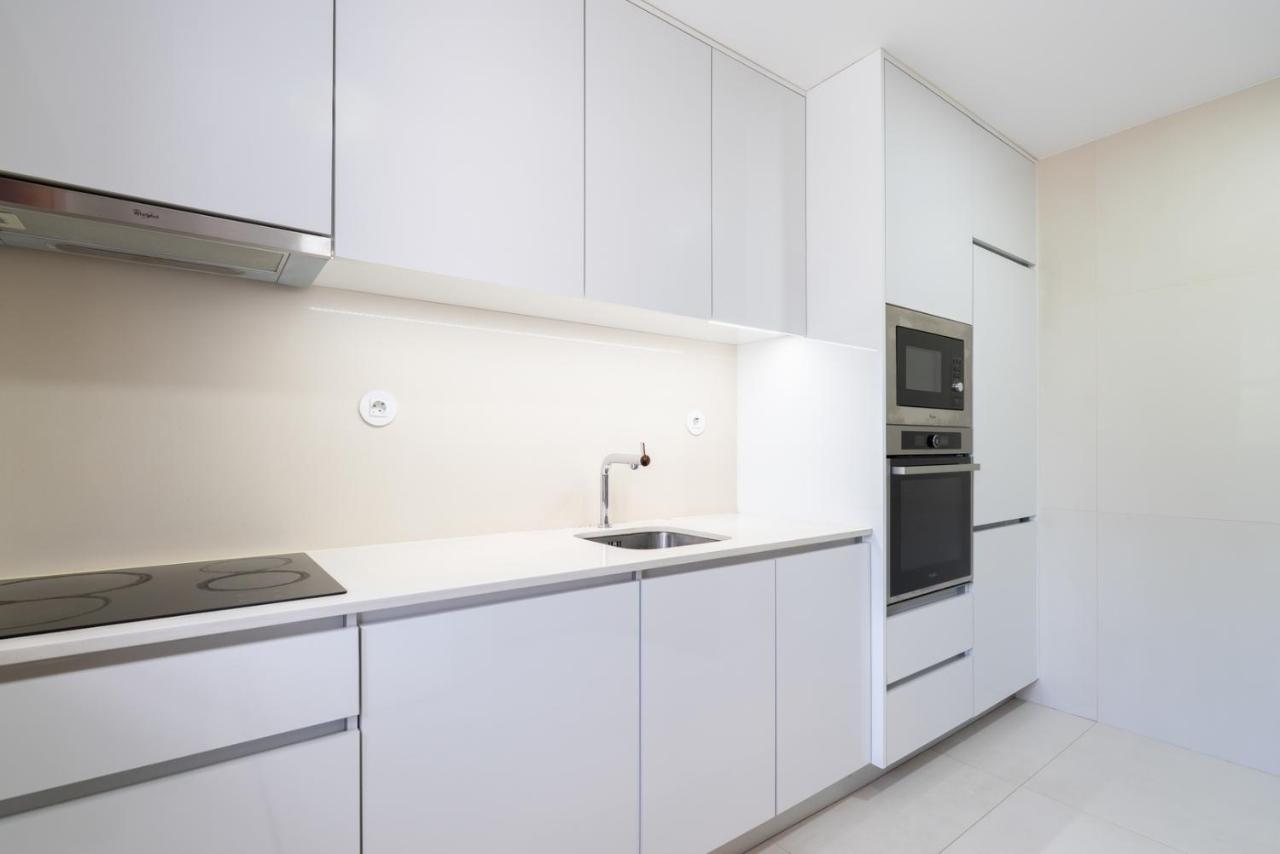 Bright & Spacious Flat by Host Wise - 5