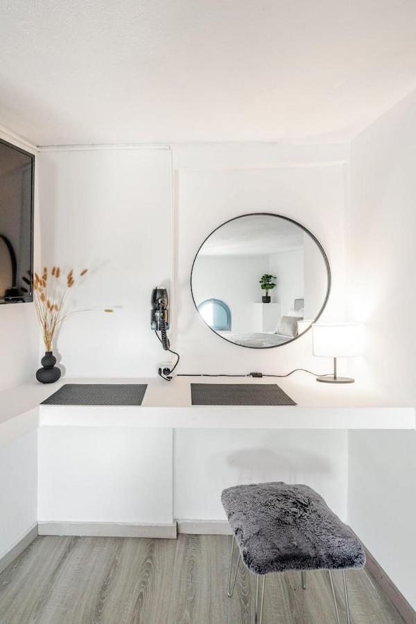 Euphoria Suites & Deluxe Studios - 3