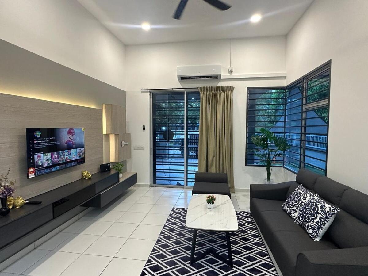Jalan Rambai 9 Family Suite 3 Bedroom - 5
