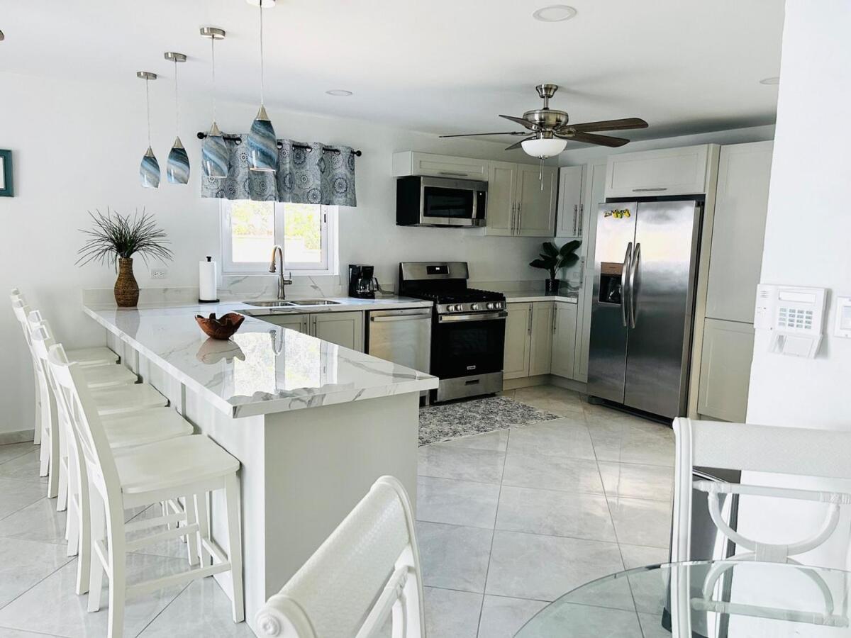 Caribbean Breeze- 4 Bedroom- 4 ensuite bathrooms - 5