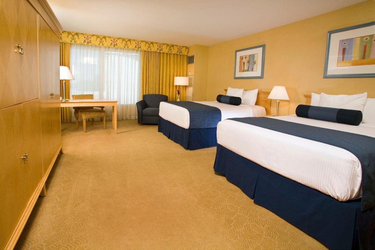 Surfside Hotel — photo 10