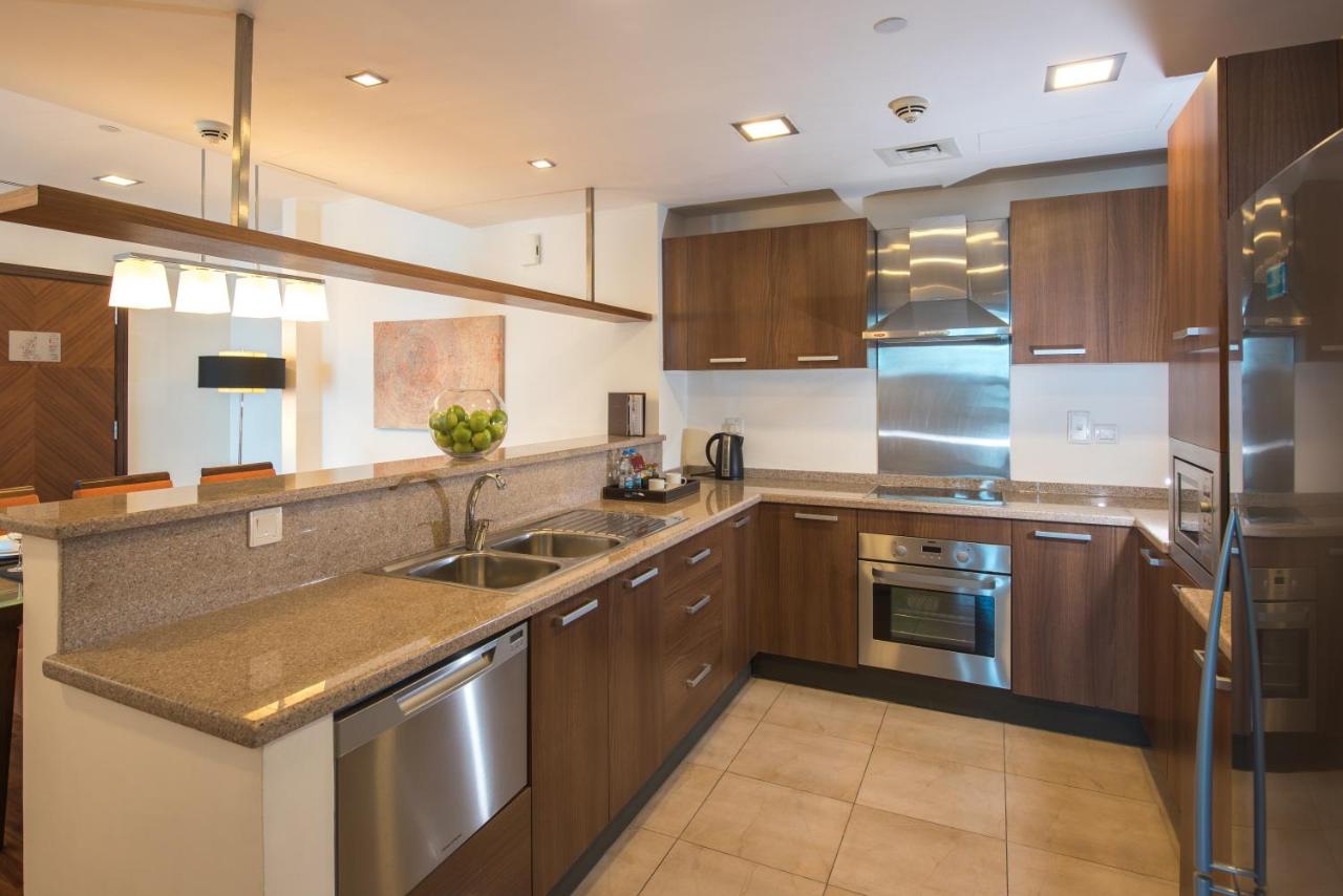 La Suite Dubai Hotel & Apartments photo